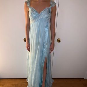 Light blue Jovani